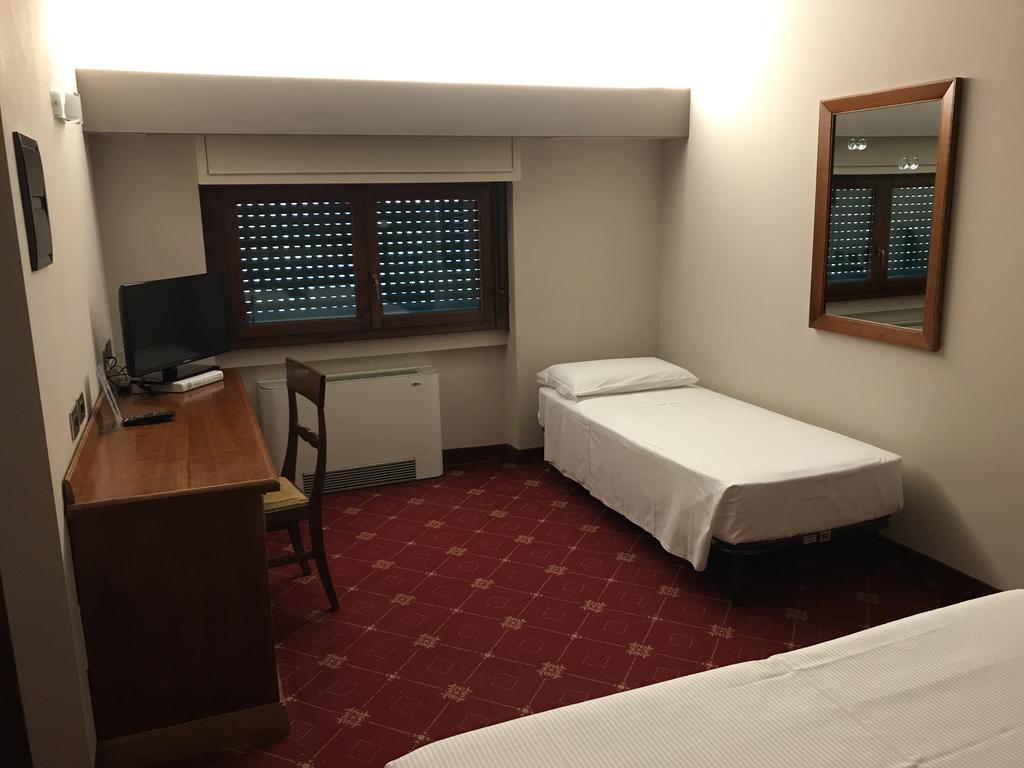 La Pina Hotel Rezzato Kültér fotó